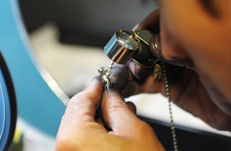 Engagement Ring Manufacturing and Polishing Process